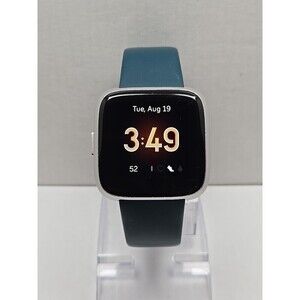 Fitbit Versa Lite Smartwatch Activity Tracker Heart Rate GPS Sleep W/ Charger